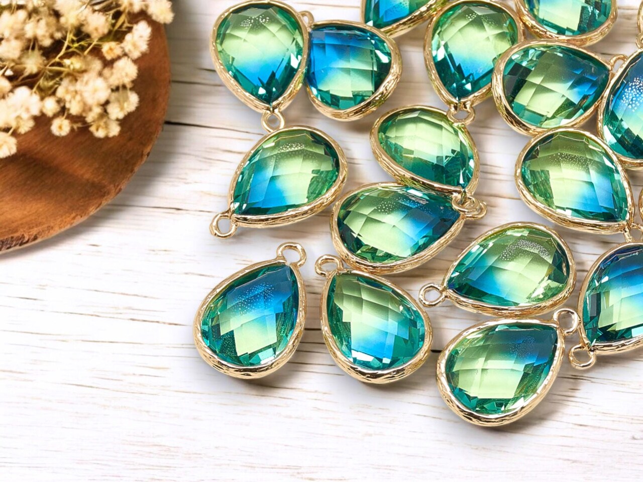 *5* 23x15mm Gold Plated Brass Faceted Teardrop Charms (2 Tone Blue/Green)